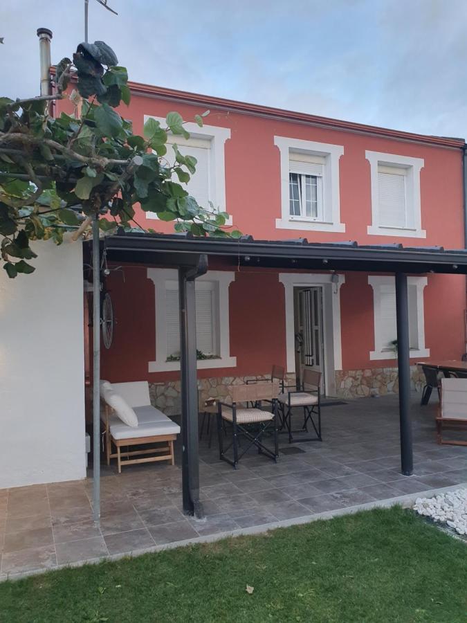 Casa Flor Delfin Ribadeo Exterior foto