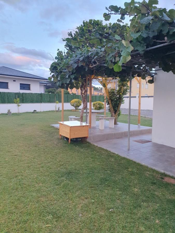 Casa Flor Delfin Ribadeo Exterior foto